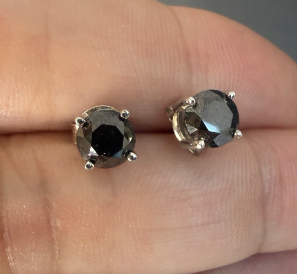 Vintage 925 Sterling Silver Black Moissanite Solitaire Stud Earrings